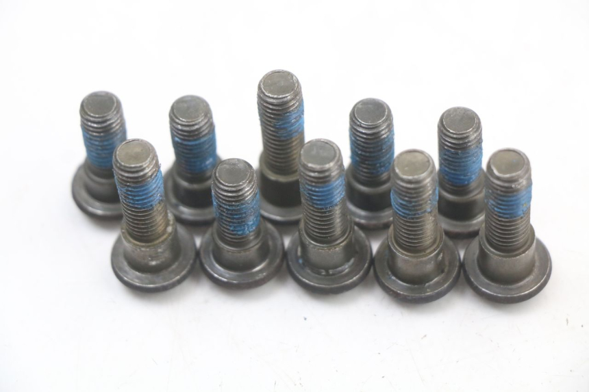 photo de BREMSSCHEIBEN-SCHRAUBE KYMCO DINK STREET 125 (2009 - 2014) - Zoom auf Gebrauchszustand