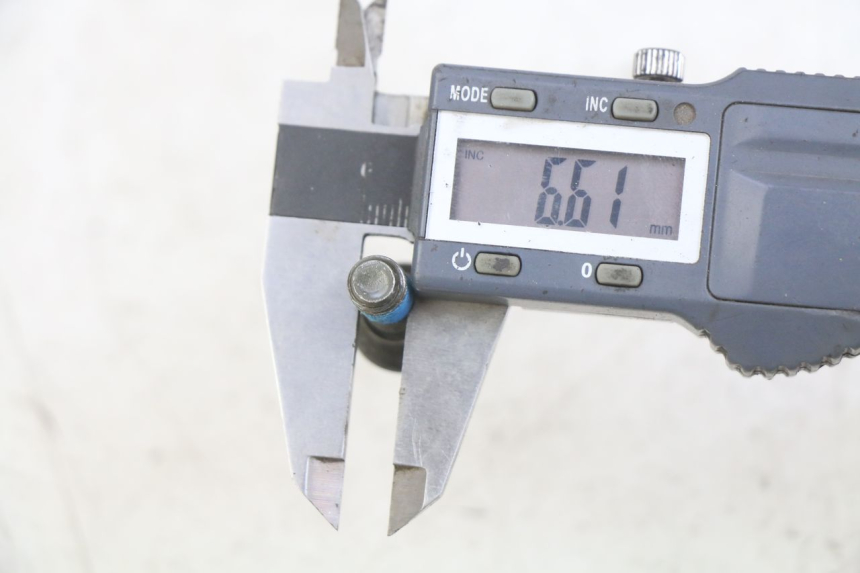 photo de BREMSSCHEIBENBEFESTIGUNGSSCHRAUBE KYMCO DOWNTOWN ABS 125 (2015 - 2017) - Detailansicht des Bauteils