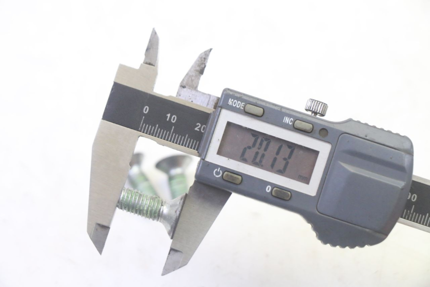 photo de BREMSSCHEIBENSCHRAUBE PEUGEOT ELYSTAR 50 (2002 - 2014) - Alternative Perspektive