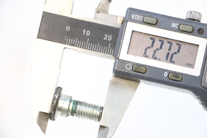 photo de BREMSSCHEIBENSCHRAUBE KEEWAY F-ACT FACT EVO 50 (2020 - 2026) - Zoom auf Gebrauchszustand