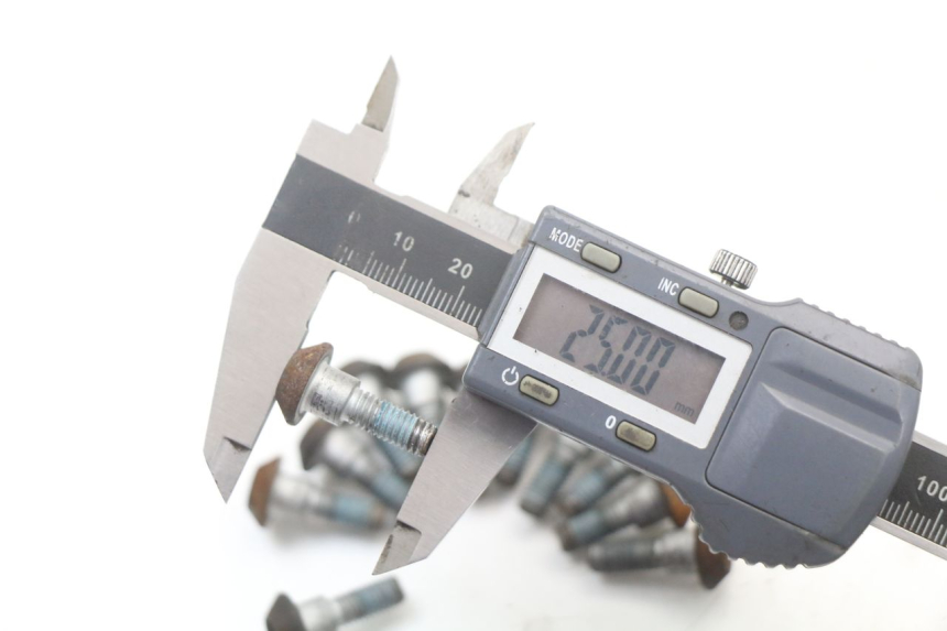 photo de BREMSSCHEIBENSCHRAUBE YAMAHA FJR ABS 1300 (2006 - 2012) - Alternative Perspektive