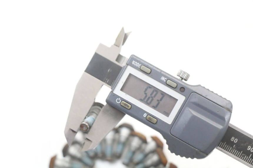 photo de BREMSSCHEIBENSCHRAUBE YAMAHA FJR ABS 1300 (2006 - 2012) - Technische Nahaufnahme