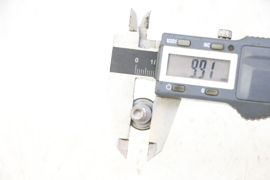 photo de BREMSSCHEIBENSCHRAUBE HONDA FORZA ABS 300 (2013 - 2017) - Zoom auf Gebrauchszustand