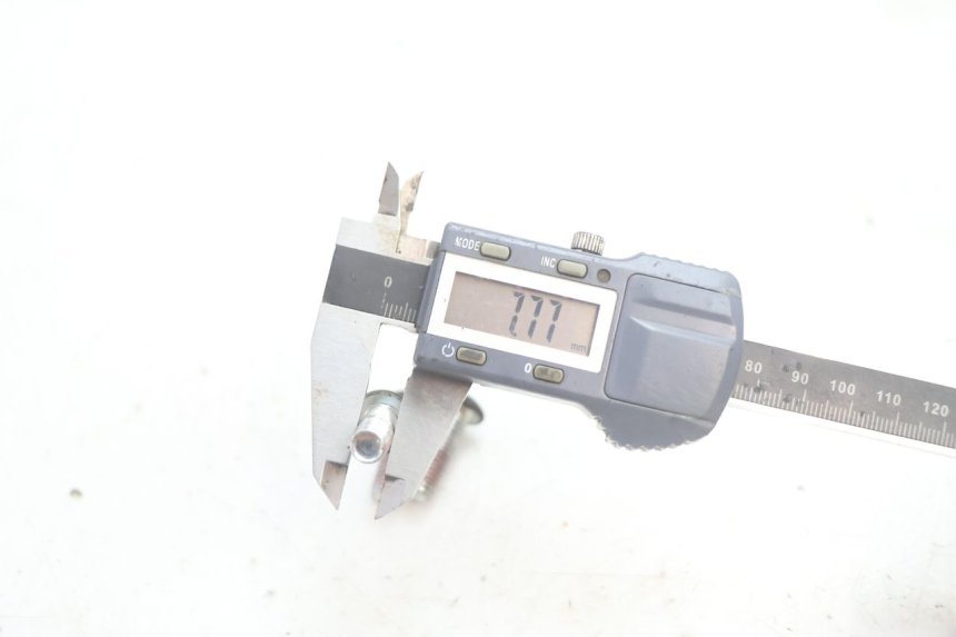 photo de BREMSSCHEIBENSCHRAUBE PEUGEOT KISBEE 2T 50 (2010 - 2017) - Technische Nahaufnahme