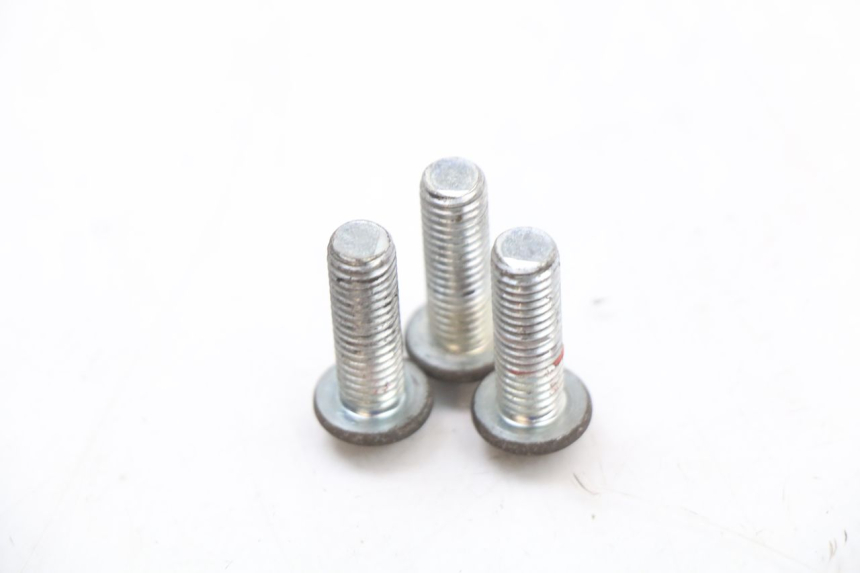 photo de BREMSSCHEIBENBEFESTIGUNGSSCHRAUBE PEUGEOT KISBEE 4T 50 (2018 - 2022) - Zoom auf Gebrauchszustand