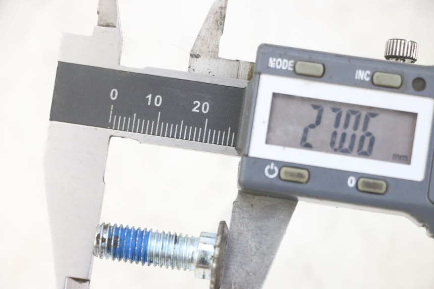 photo de BREMSSCHEIBENSCHRAUBE MASH CITY 4T 50 (2018 - 2020) - Zoom auf Gebrauchszustand