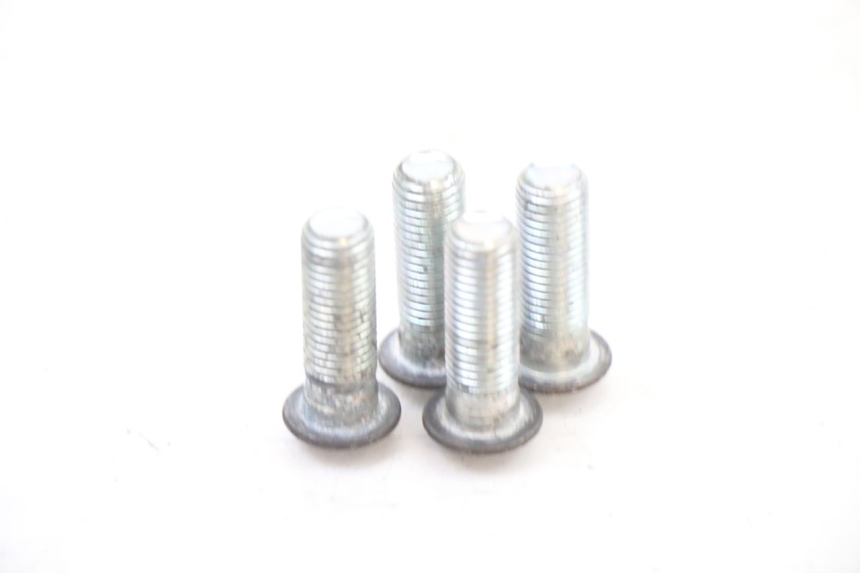 photo de BREMSSCHEIBENSCHRAUBE MBK BOOSTER NEXT GENERATION 50 (1995 - 1998) - Zoom auf Gebrauchszustand