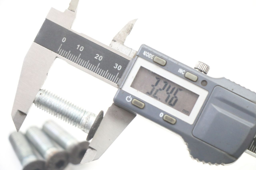 photo de BREMSSCHEIBENSCHRAUBE MBK BOOSTER NEXT GENERATION 50 (1995 - 1998) - Alternative Perspektive