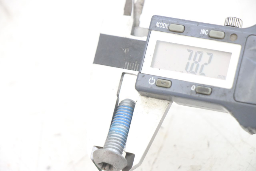 photo de BREMSSCHEIBENBOLZEN PIAGGIO MEDLEY 125 (2016 - 2023) - Technische Nahaufnahme