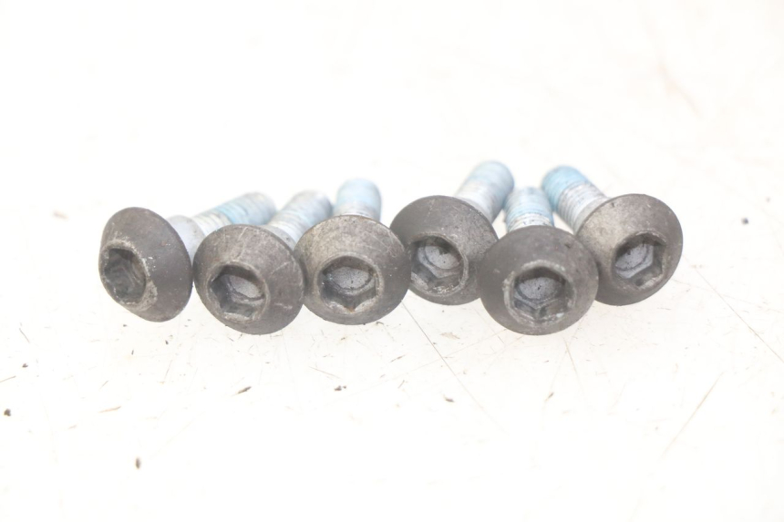 photo de BREMSSCHEIBENBOLZEN YAMAHA MT ABS 125 (2014 - 2018) - Alternative Perspektive