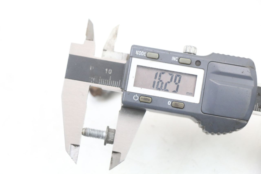 photo de BREMSSCHEIBENSCHRAUBE MOTO GUZZI NORGE 8V GT 1200 (2011 - 2016) - Details der Befestigungspunkte