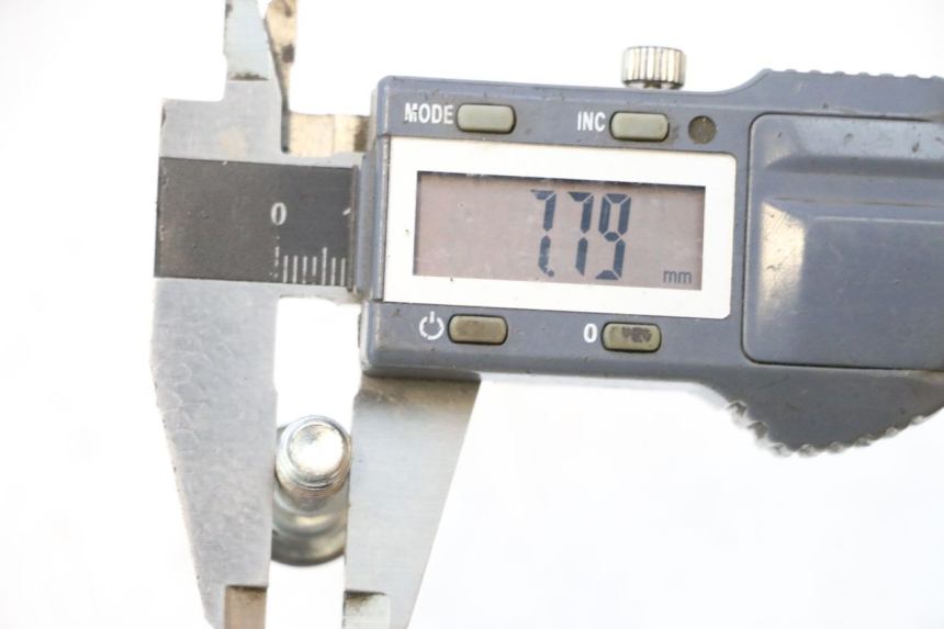 photo de BREMSSCHEIBENSCHRAUBE HONDA PCX (JF57/JF64) 125 (2014 - 2018) - Detailansicht des Bauteils