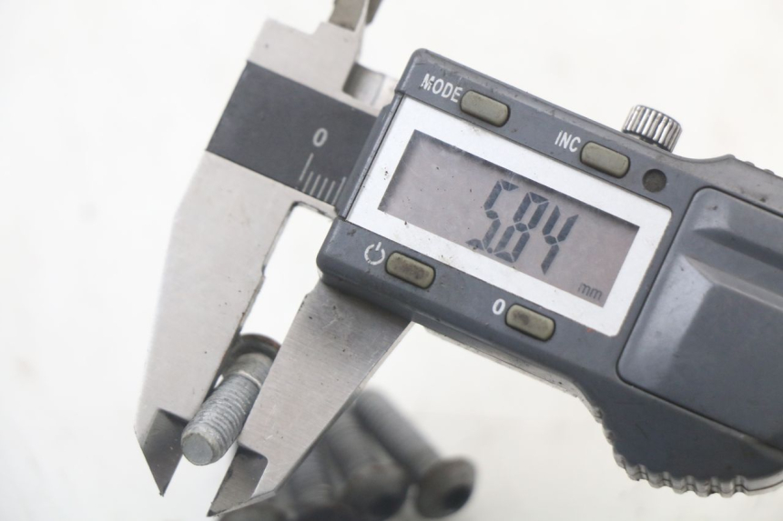 photo de BREMSSCHEIBENSCHRAUBE PIAGGIO BEVERLY 125 (1998 - 2005) - Alternative Perspektive