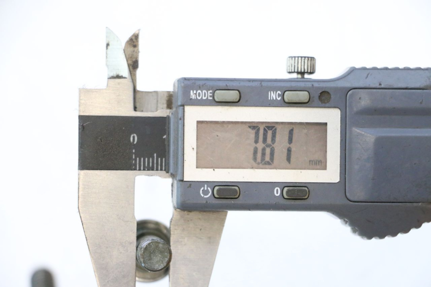 photo de BREMSSCHEIBENSCHRAUBE ORCAL RAPTOR 50 (2015 - 2021) - Zoom auf Gebrauchszustand