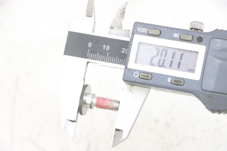 photo de BREMSSCHEIBENSCHRAUBE ROYAL ENFIELD HYMALAYAN 410 (2016 - 2023) - Detailansicht des Bauteils