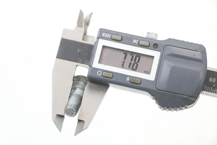 photo de BREMSSCHEIBENBEFESTIGUNGSSCHRAUBE DAELIM S3 125 (2010 - 2017) - Technische Nahaufnahme