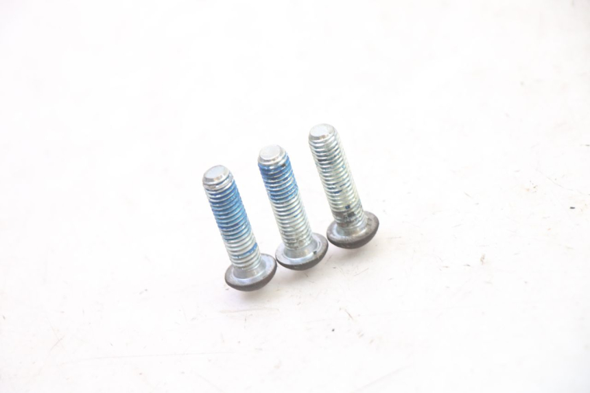 photo de BREMSSCHEIBENSCHRAUBE PEUGEOT SPEEDAKE 50 (1995 - 1997) - Zoom auf Gebrauchszustand