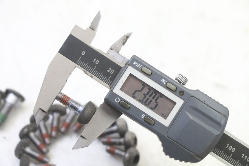 photo de BREMSSCHEIBENSCHRAUBE HONDA ST PAN EUROPEAN 1300 (2002 - 2013) - Gesamtansicht des Produkts