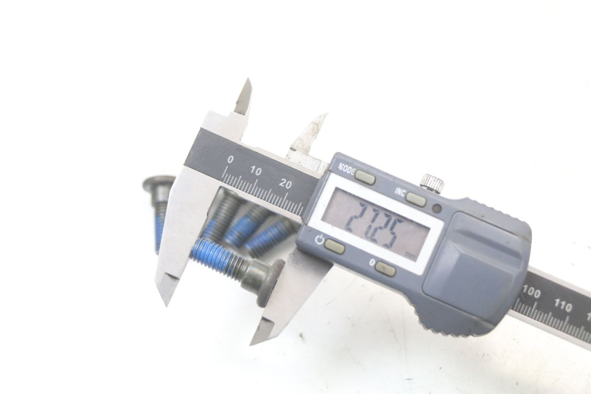 photo de BREMSSCHEIBENSCHRAUBE KYMCO SUPER 8 125 (2008 - 2015) - Alternative Perspektive