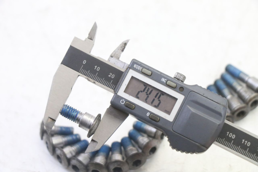 photo de BREMSSCHEIBENSCHEIBE SUZUKI SV S 650 (2003 - 2009) - Alternative Perspektive