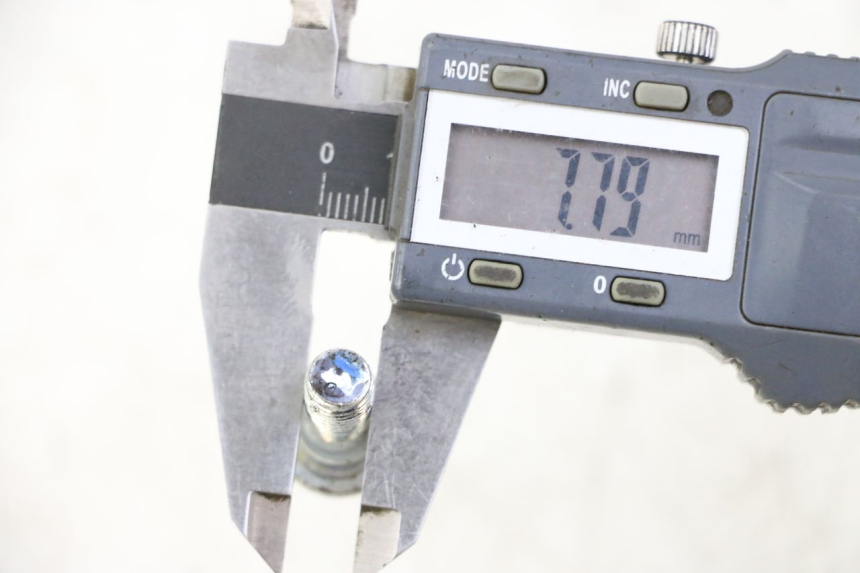 photo de BREMSSCHEIBENBEFESTIGUNGSSCHRAUBE TNT MOTOR BOSTON 4T 50 (2018 - 2025) - Alternative Perspektive