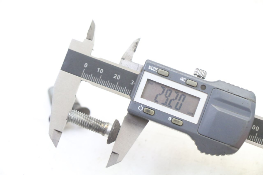 photo de BREMSSCHEIBENSCHRAUBE PEUGEOT VIVACITY NEW 2T 50 (2008 - 2017) - Alternative Perspektive