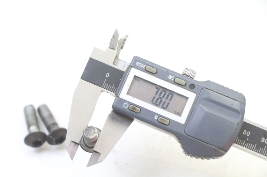 photo de BREMSSCHEIBENSCHRAUBE PEUGEOT VIVACITY NEW 2T 50 (2008 - 2017) - Technische Nahaufnahme