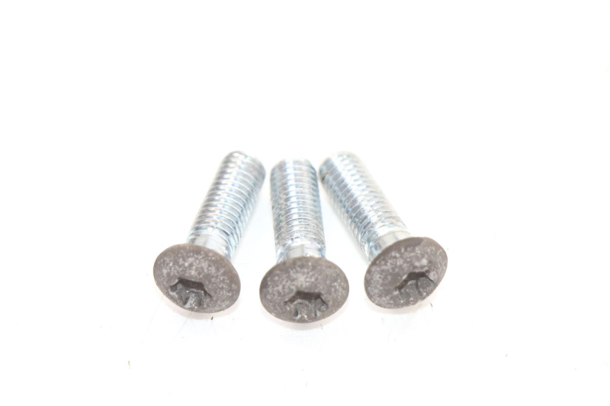 photo de BREMSSCHEIBENSCHRAUBE PEUGEOT VIVACITY NEW 4T 50 (2008 - 2017) - Detailansicht des Bauteils