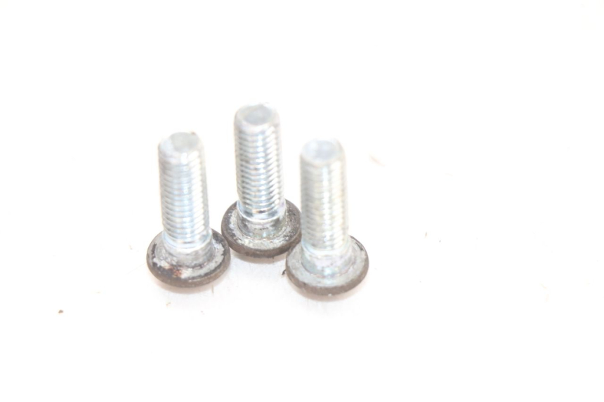 photo de BREMSSCHEIBENSCHRAUBE PEUGEOT VIVACITY NEW 4T 50 (2008 - 2017) - Zoom auf Gebrauchszustand