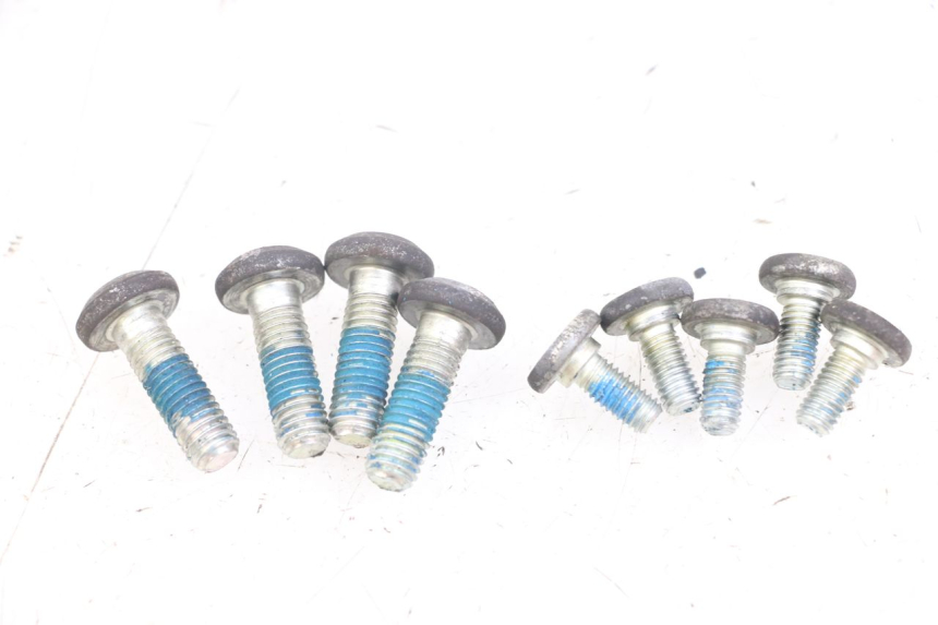 photo de BREMSSCHEIBENBEFESTIGUNGSSCHRAUBE YAMAHA XMAX X-MAX 125 (2006 - 2009) - Hauptansicht