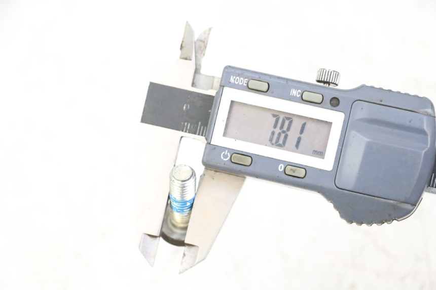 photo de BREMSSCHEIBENBEFESTIGUNGSSCHRAUBE YAMAHA XMAX X-MAX 125 (2006 - 2009) - Alternative Perspektive