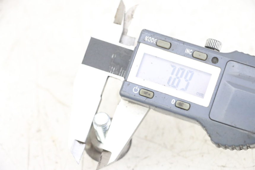 photo de BREMSSCHEIBENBEFESTIGUNGSSCHRAUBE PIAGGIO X10 125 (2012 - 2017) - Alternative Perspektive