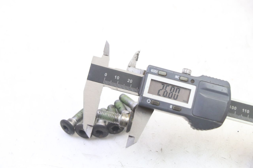 photo de BREMSSCHEIBENSCHRAUBE HONDA X8R 50 (1998 - 2003) - Zoom auf Gebrauchszustand