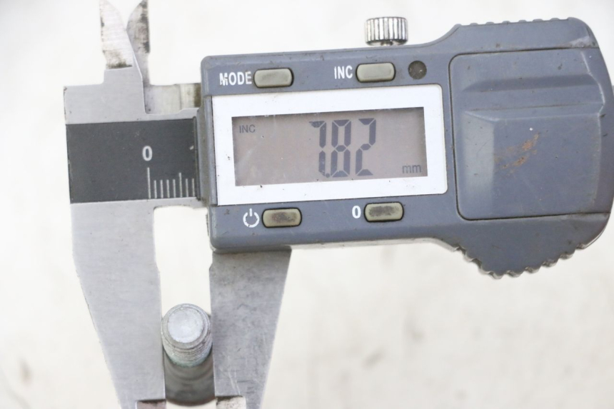 photo de BREMSSCHEIBENSCHRAUBE YAMAHA XJ6 ABS 600 (2008 - 2016) - Details der Befestigungspunkte