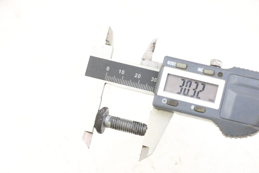 photo de BREMSSCHEIBENSCHRAUBE YAMAHA XJN DIVERSION 600 (2000 - 2003) - Detailansicht des Bauteils