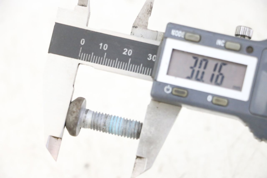 photo de BREMSSCHEIBENSCHRAUBE YAMAHA XJ6 600 (2008 - 2016) - Alternative Perspektive