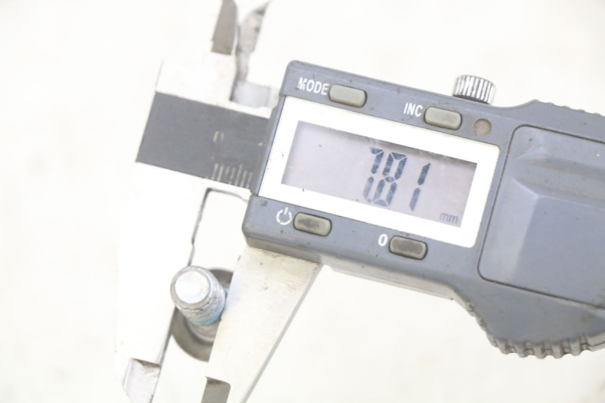 photo de BREMSSCHEIBENBOLZEN YAMAHA YP MAJESTY 400 (2004 - 2008) - Zoom auf Gebrauchszustand