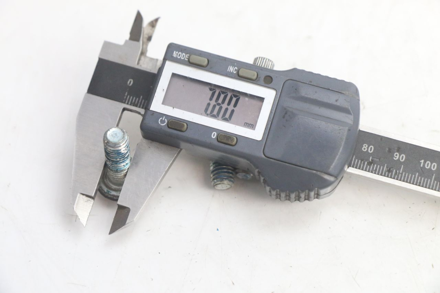 photo de BREMSSCHEIBENSCHRAUBE YAMAHA YP MAJESTY 125 (1998 - 2001) - Alternative Perspektive
