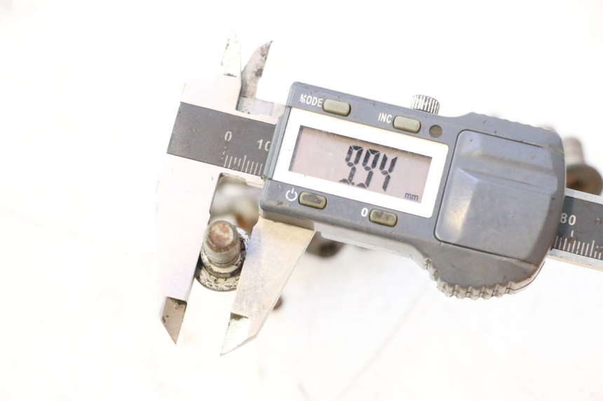 photo de BREMSSCHEIBENSCHRAUBE YAMAHA YZF R6 600 (2008 - 2009) - Charakteristische Merkmale